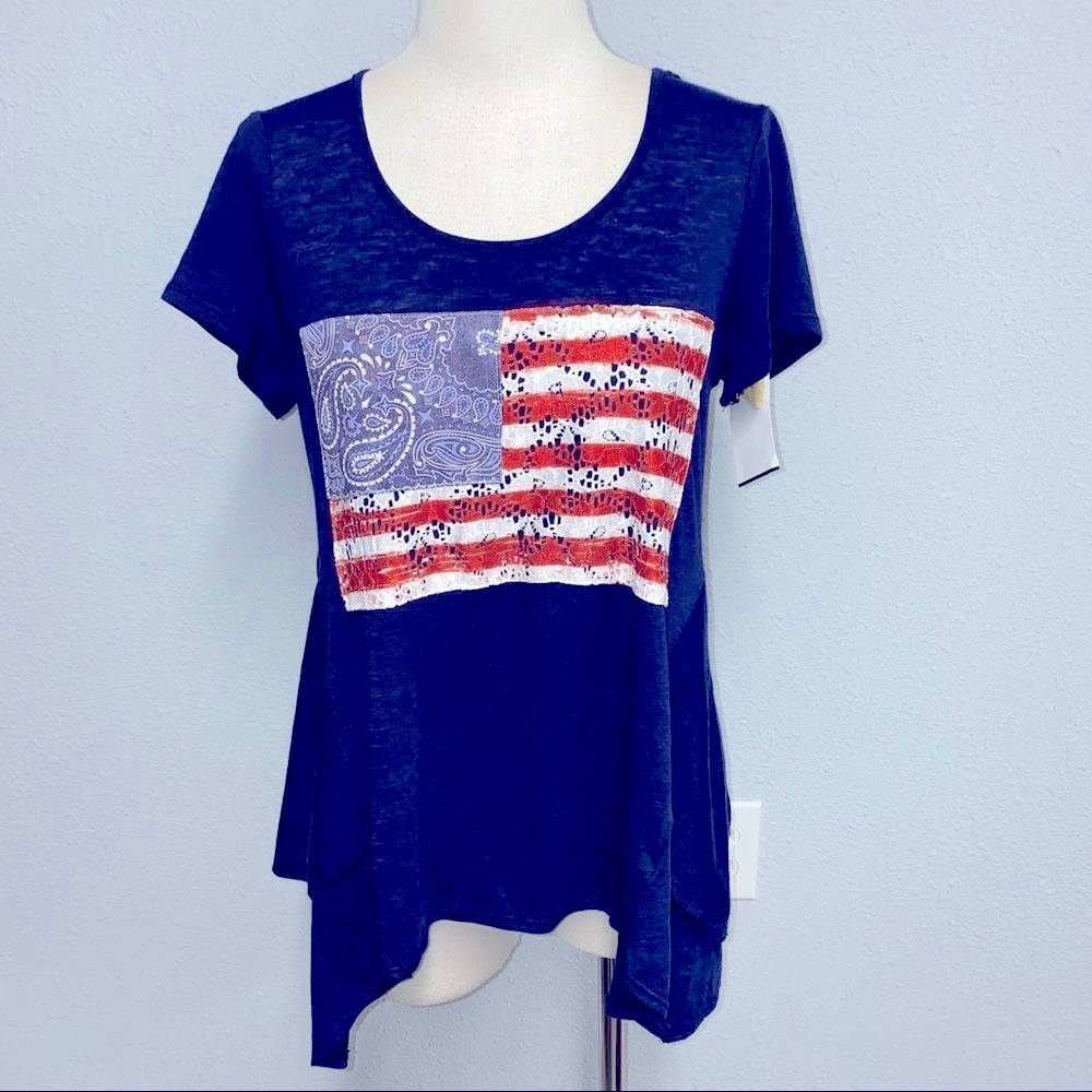 Women’s One World flag shirt sz S nwt